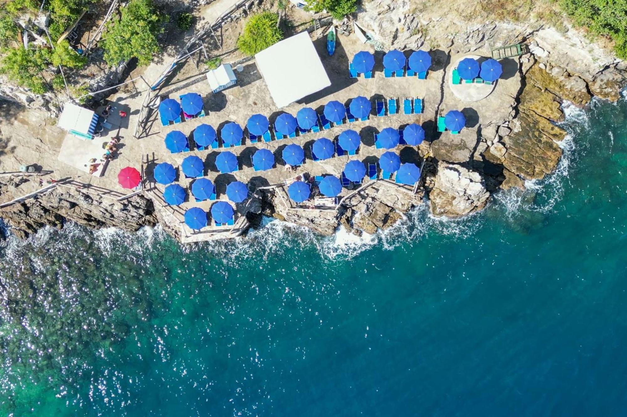 Hostel & Glamping Santa Fortunata Sorrento Exterior foto