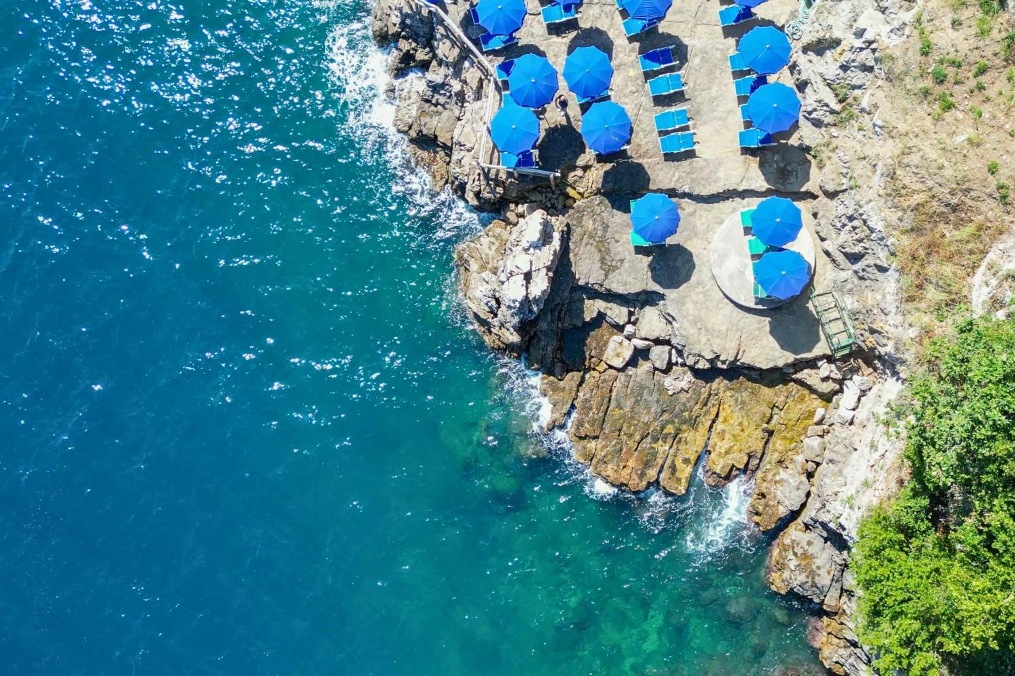 Hostel & Glamping Santa Fortunata Sorrento Exterior foto
